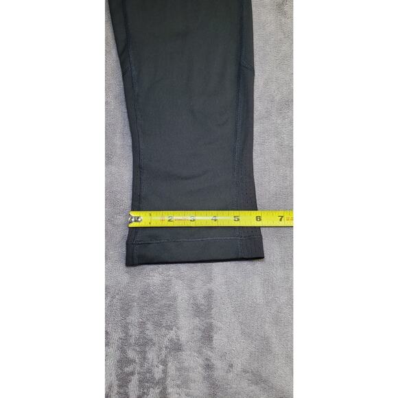 Nike Pro Women's Sz XS Leggings Dri-Fit Capri Length Compression Black Gym C15 - Picture 3 of 9